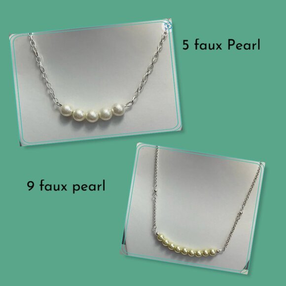 NEW Minimalist large faux pearl pendant (5 or 9 pearl) - Picture 1 of 2